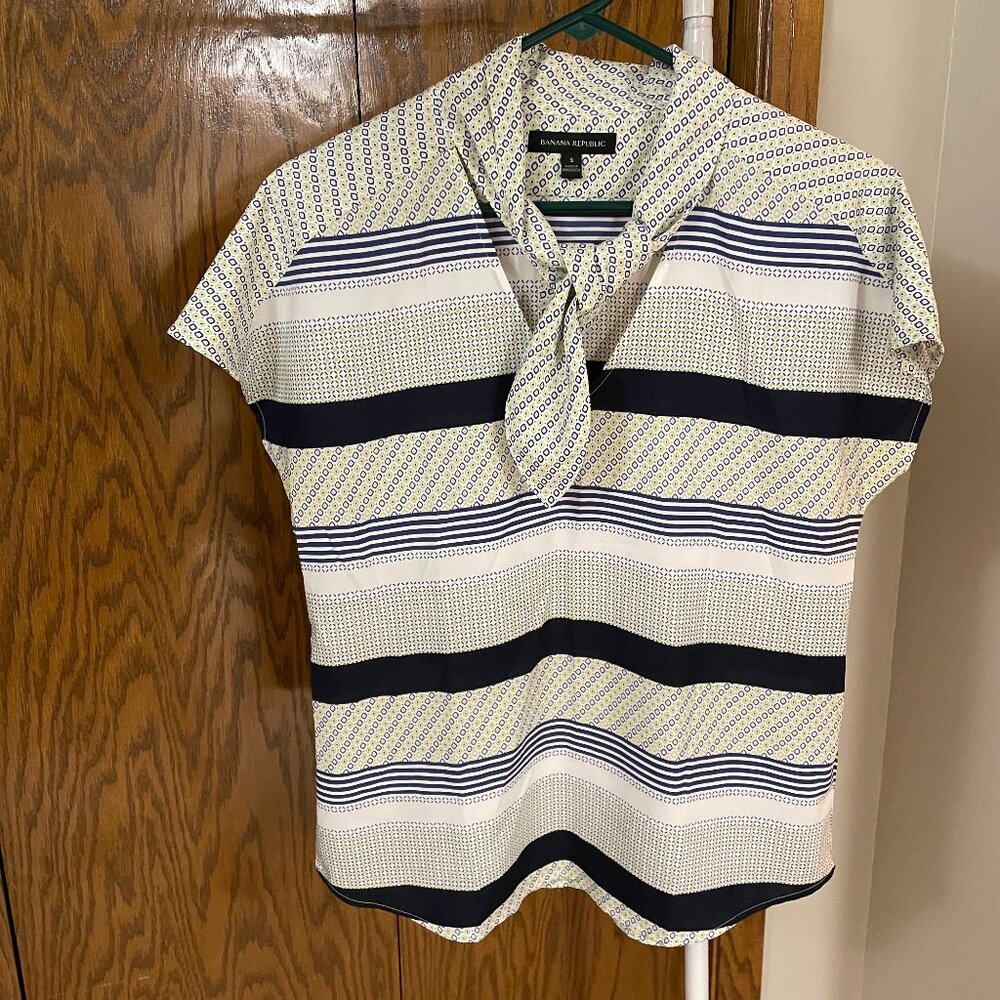 Banana Republic Size Small Multi-Color Blouse